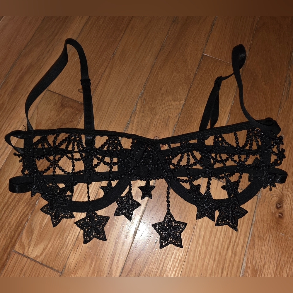 Victoria's Secret LUXE STRAPPY Black Star Lace Bralette SIZE SMALL Small Very